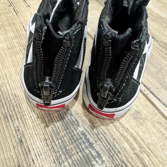 Vans Kids Black and White High-Top Sneakers - Picture 3 of 4